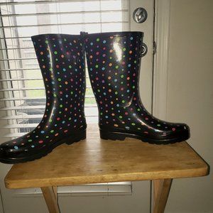 Black Rainboots